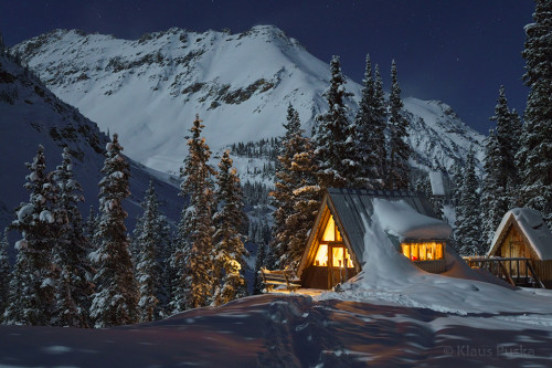 Radiant Winter Cabin - Colorado
